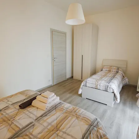 Alle Porte Di Torino Apartment *